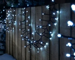 240 Chasing Cluster Light String, Bright White