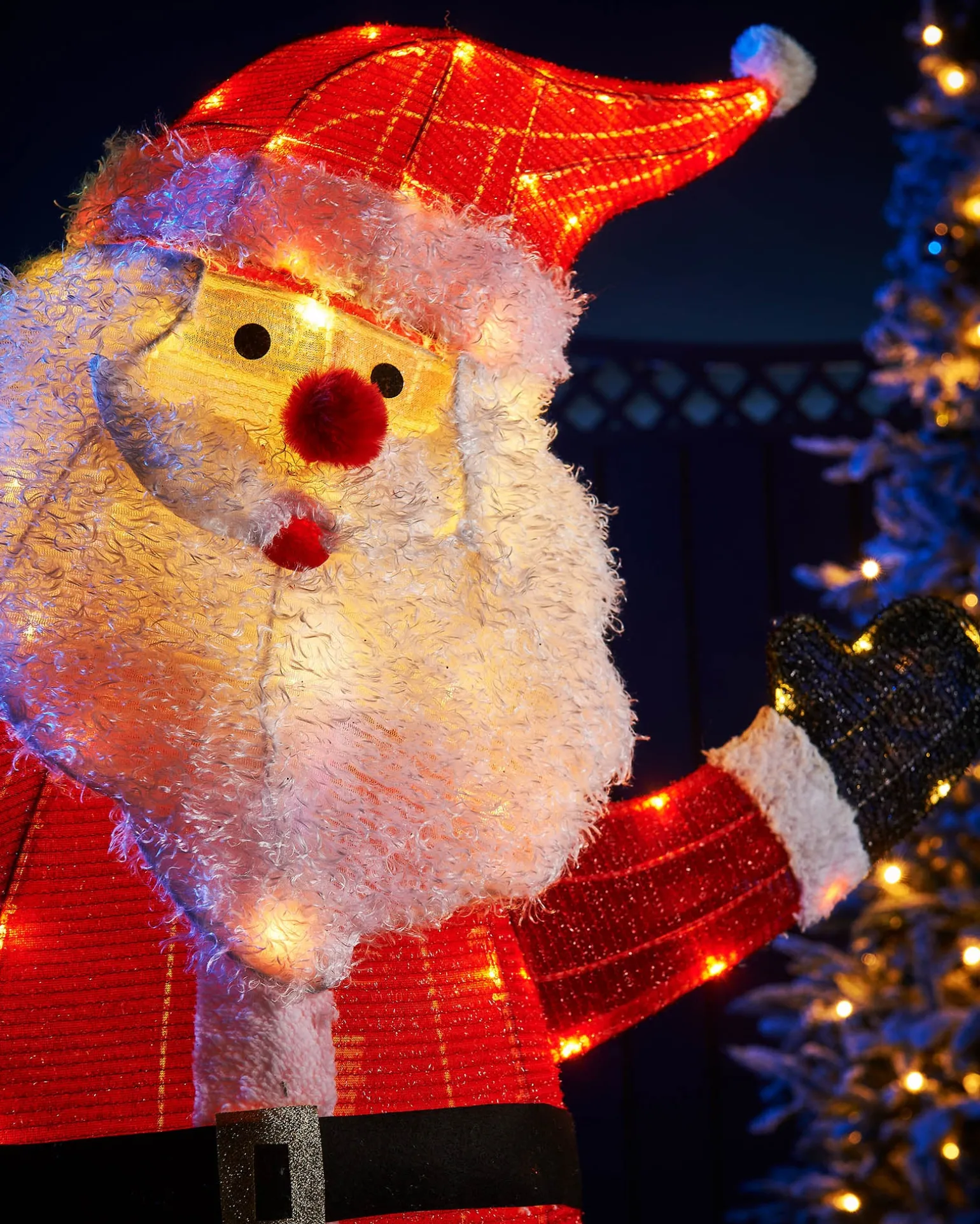 3D Tinsel Santa With Gift Box Silhouette