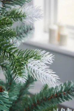 Evergreen Snow Flocked Tip Christmas Tree, 6 Ft
