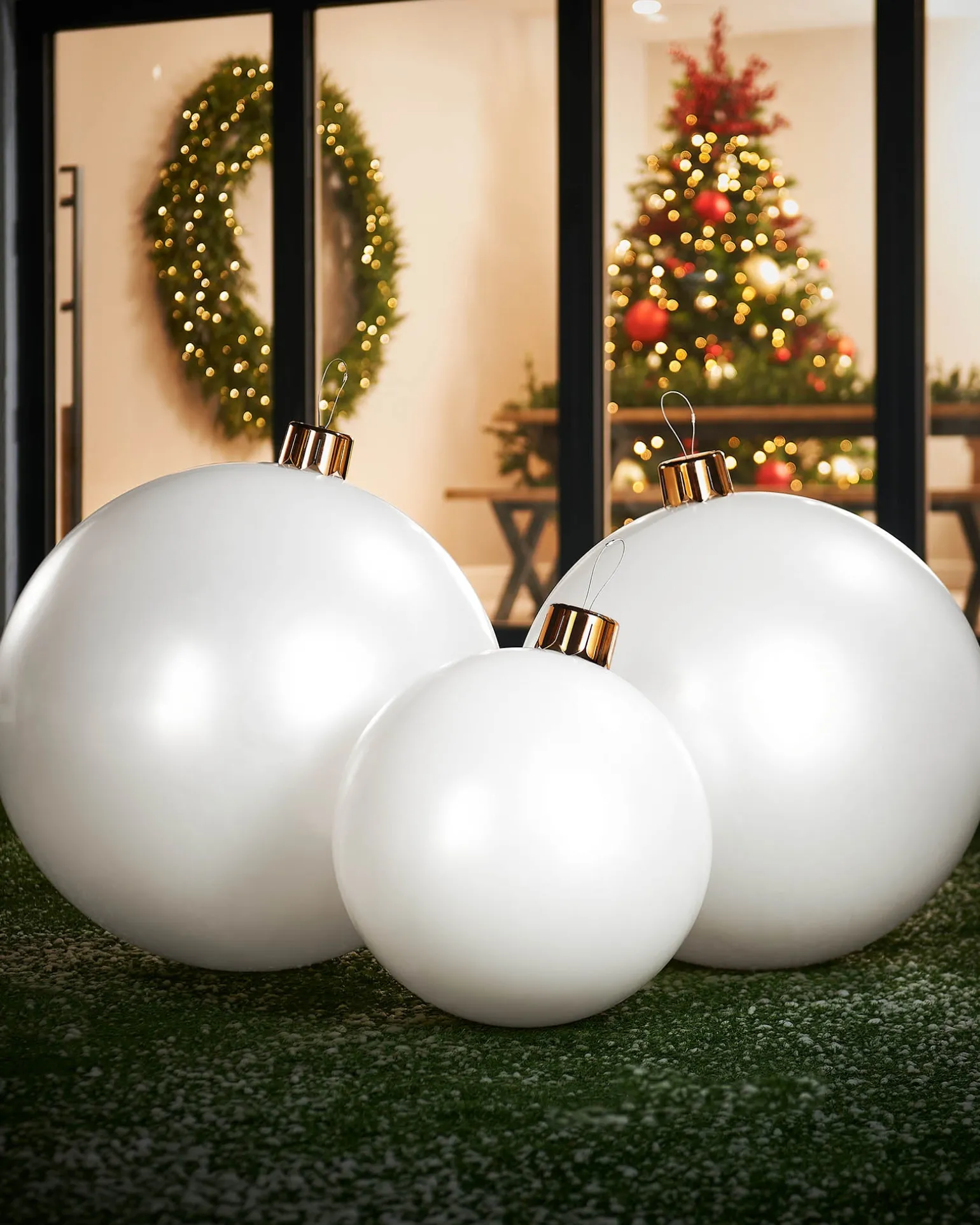 Inflatable Christmas Bauble, White, 76 Cm