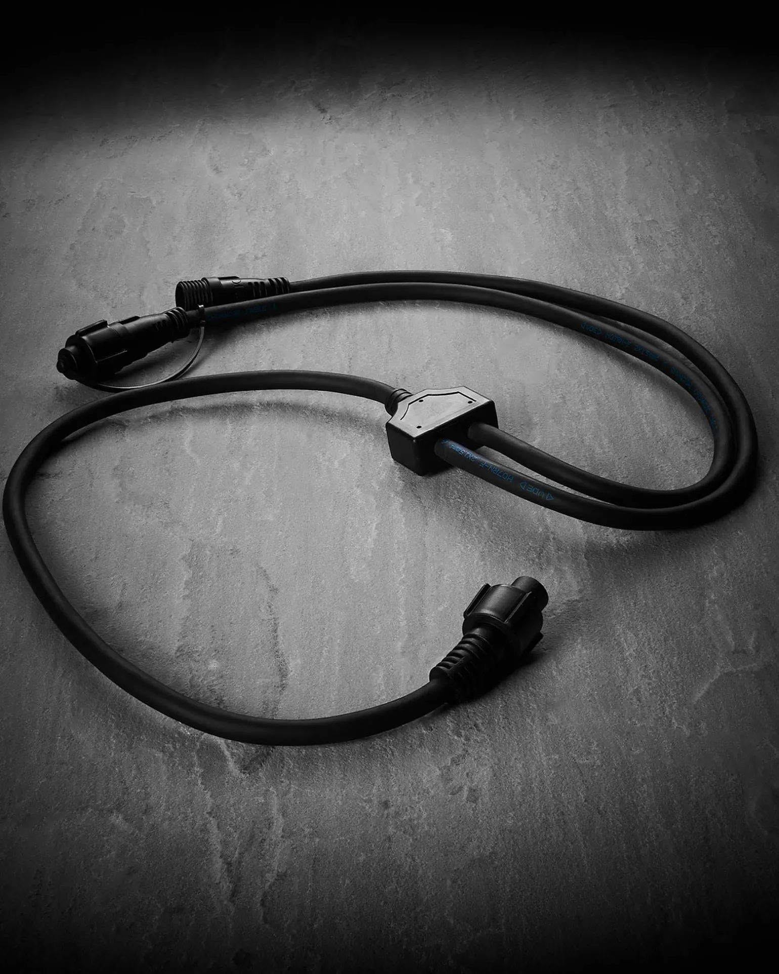 LINK FESTOON Y Cord Connector, Connectable, Black