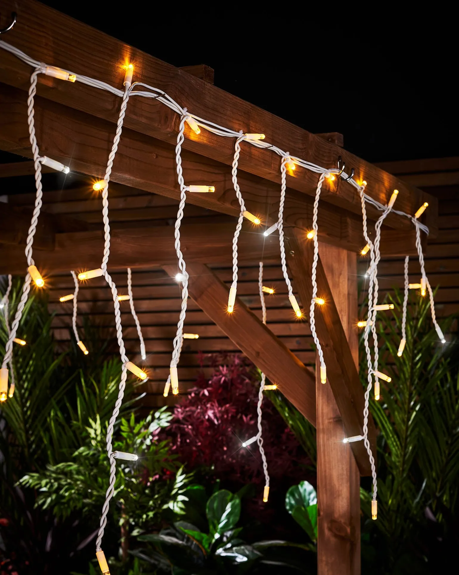LINK PRO Twinkling LED Icicle Lights, Warm White / White