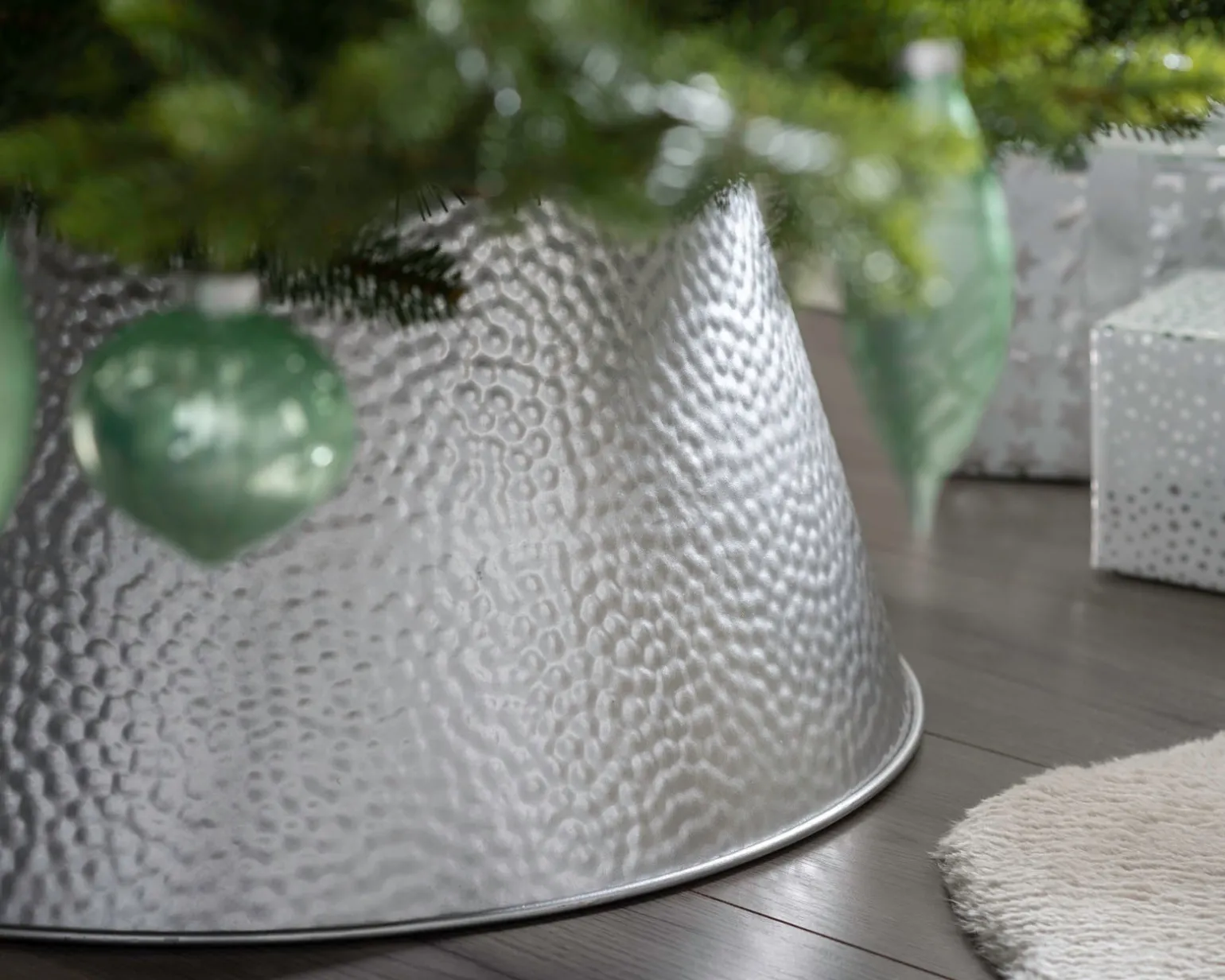 Metal Tin Tree Collar, Silver, 55 Cm