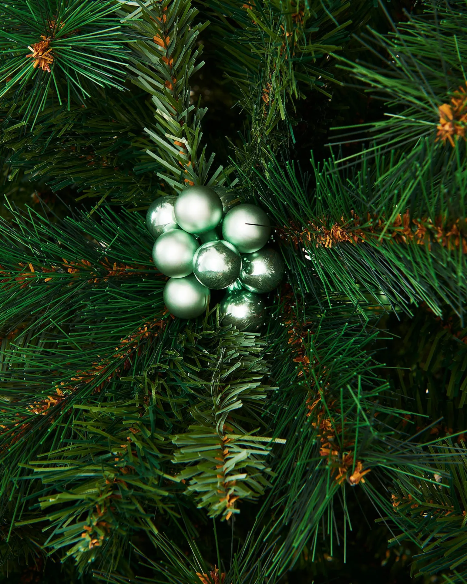 Mint Green Glass Berry Cluster Baubles, 10 Pack