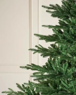Northern Fir Christmas Tree, 7 Ft
