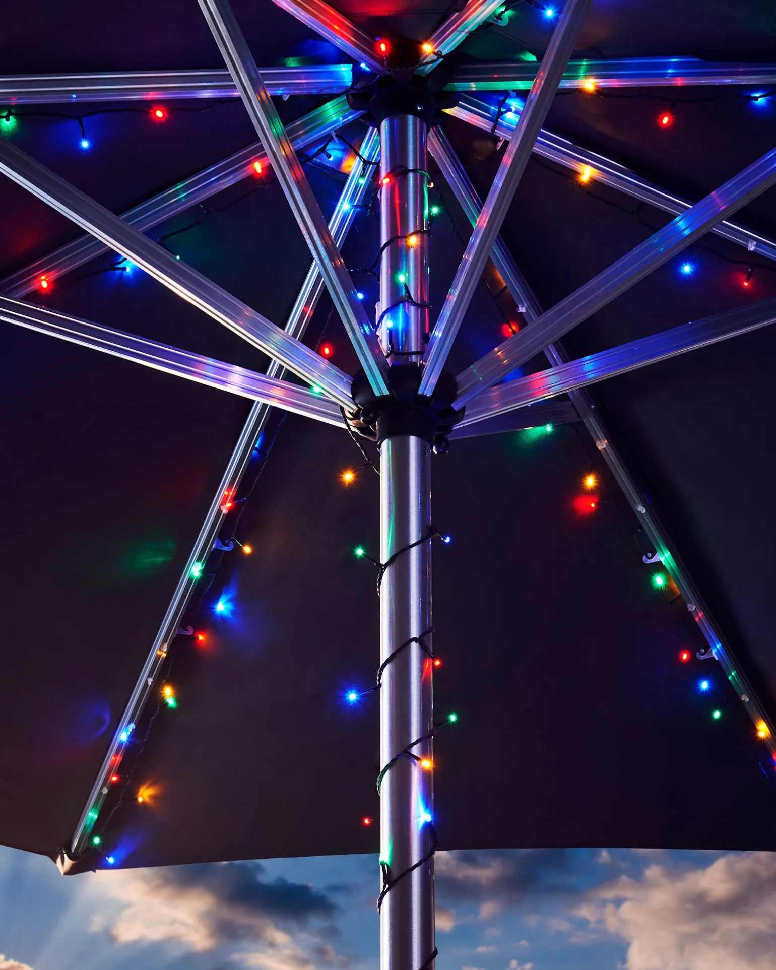 Outdoor Multi-Function 120 LED Light String, Multi Colour