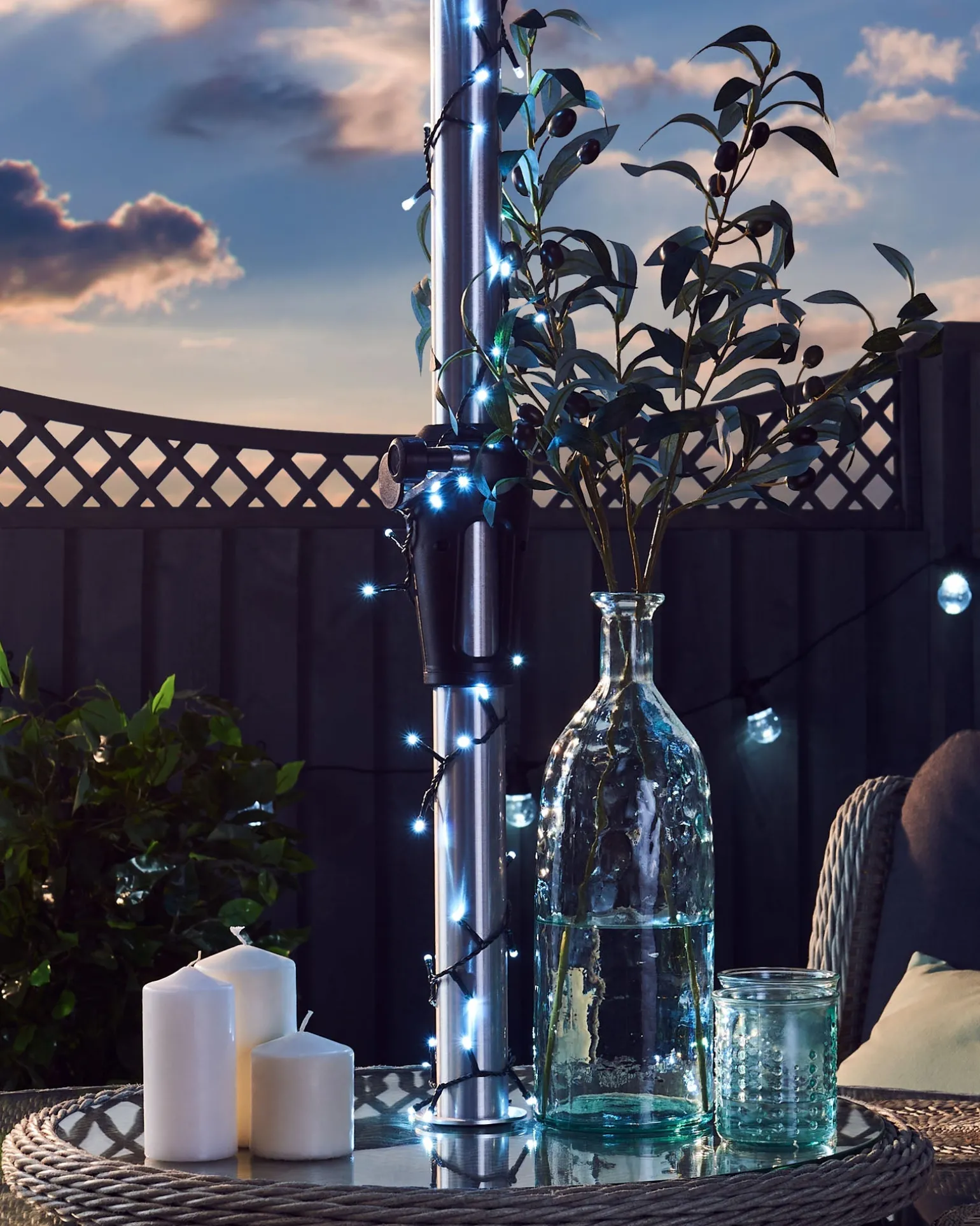Outdoor Multi-Function 480 LED Light String, Ice White