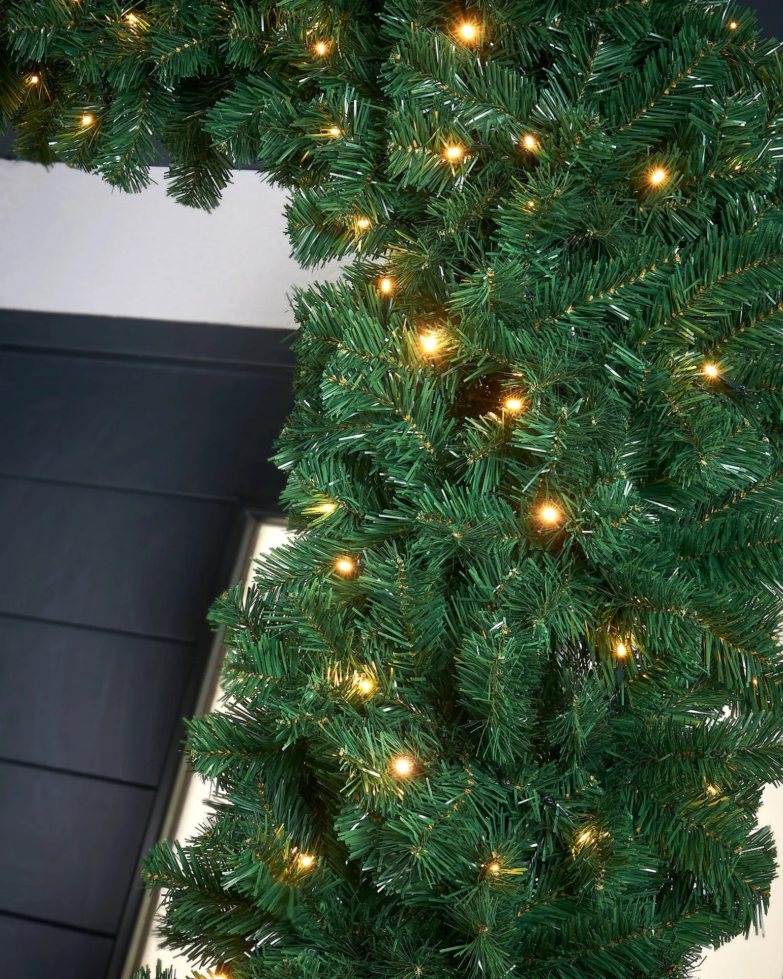 Pre-Lit Arch Doorway Garland, 8 Ft
