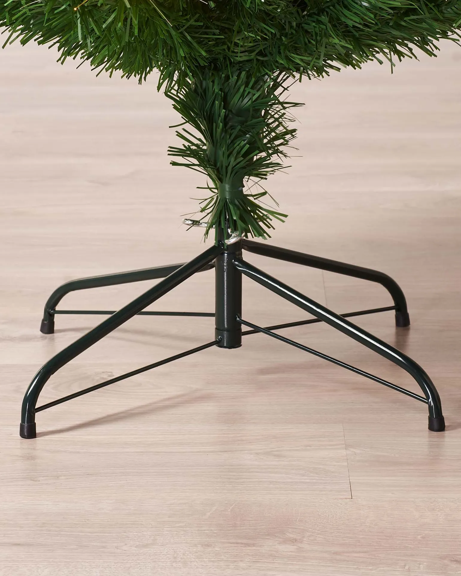 Pre-Lit Fibre Optic Christmas Tree With Stars, 7 Ft