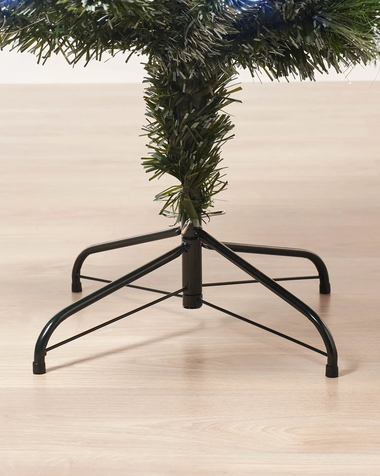 Pre-Lit Fibre Optic Frosted Christmas Tree With Tree Topper, 5 Ft