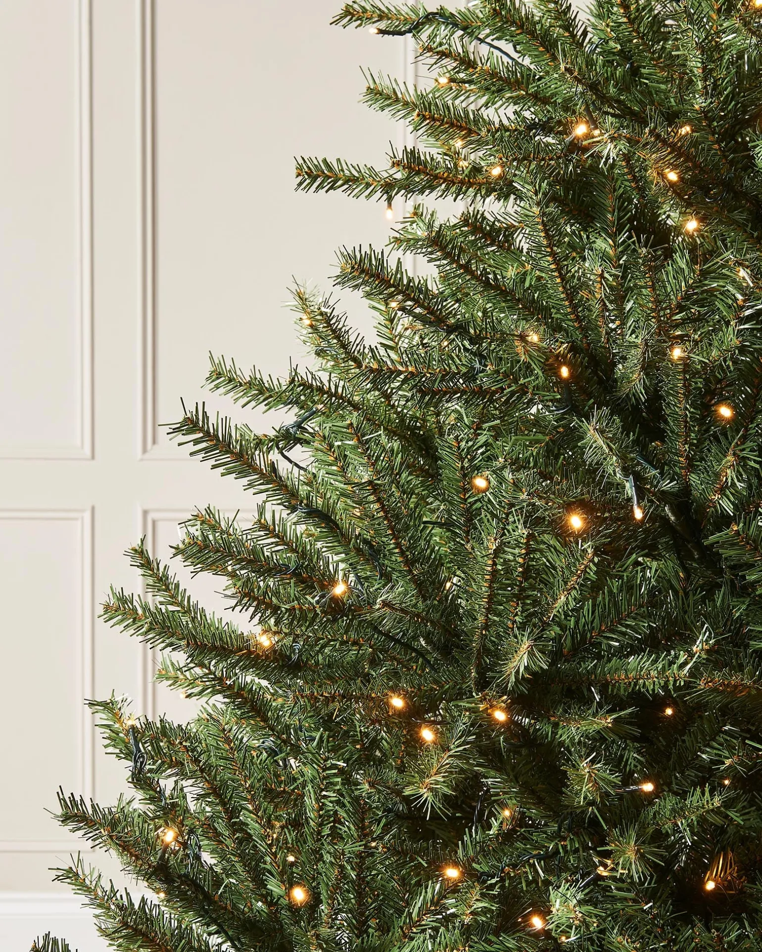 Pre-Lit Foxtail Pine Christmas Tree, 7 Ft