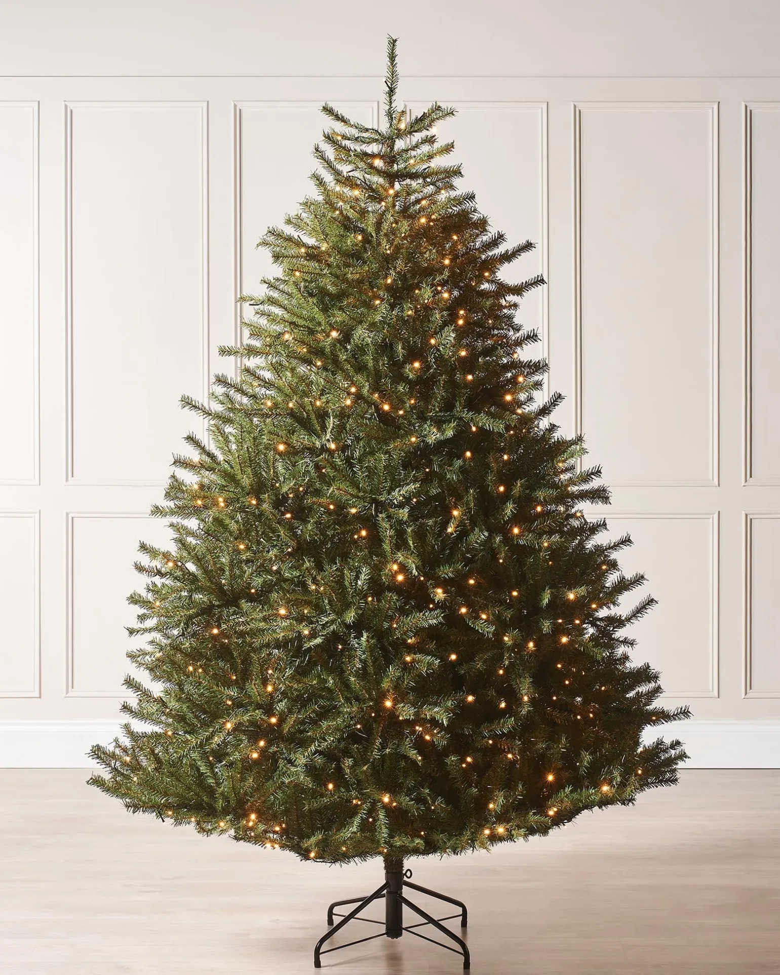 Pre-Lit Foxtail Pine Christmas Tree, 7 Ft