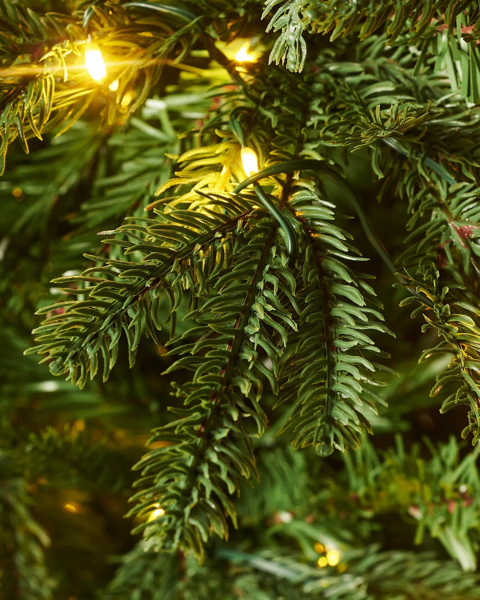 Pre-Lit Grand Nordmann Fir Christmas Tree, 8 Ft