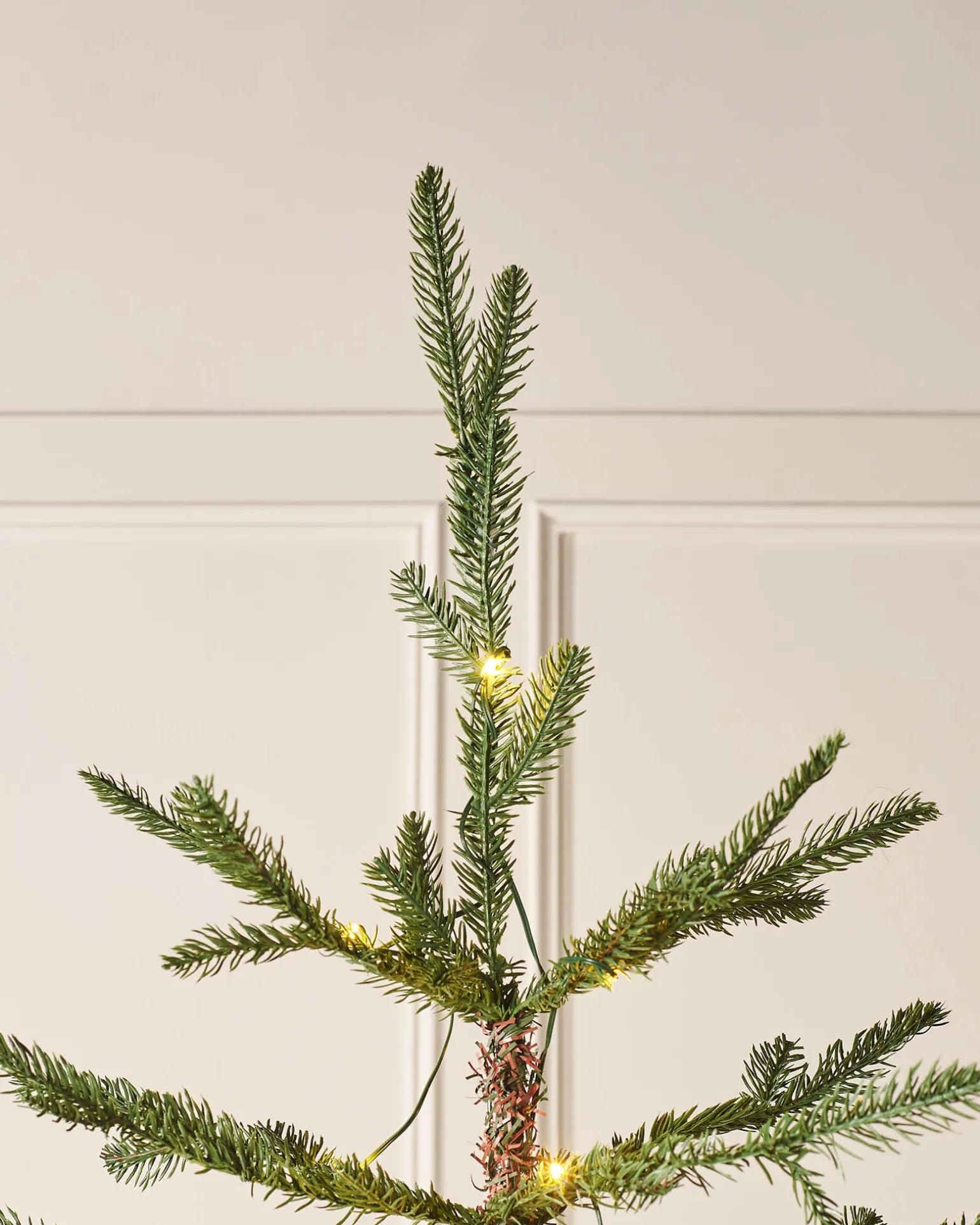 Pre-Lit Grand Nordmann Fir Christmas Tree, 8 Ft