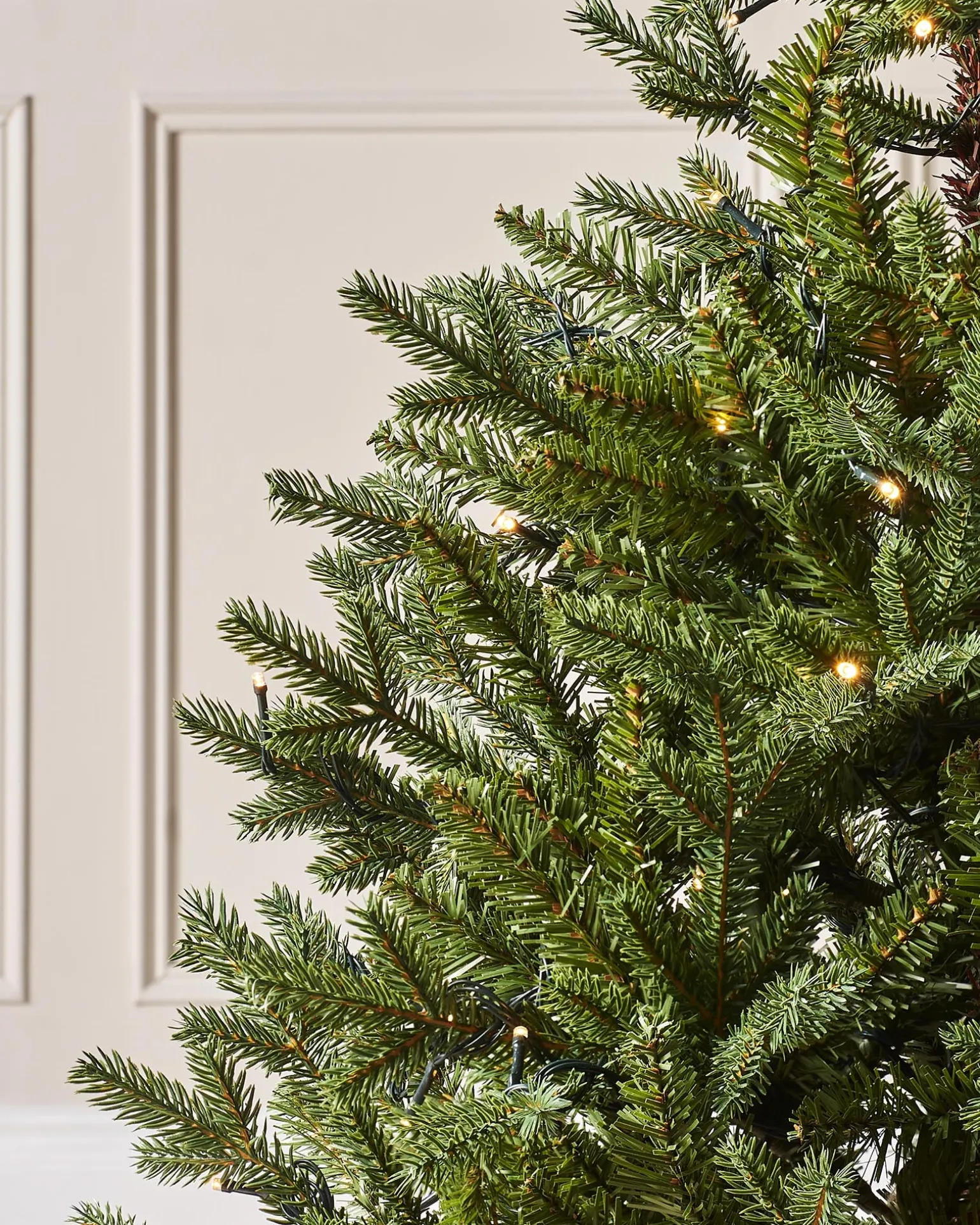 Pre-Lit Norway Spruce Potted Christmas Tree, 3 Ft