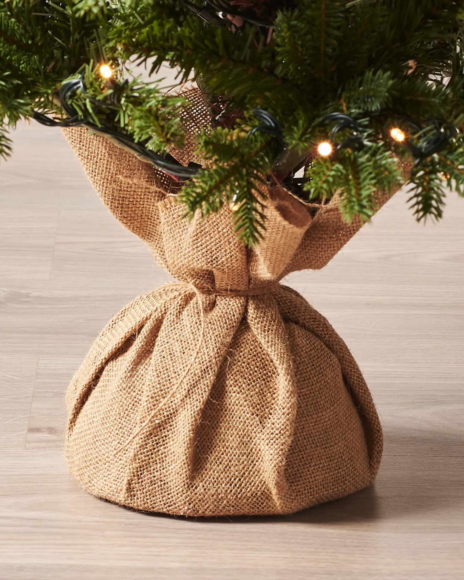 Pre-Lit Norway Spruce Potted Christmas Tree, 3 Ft
