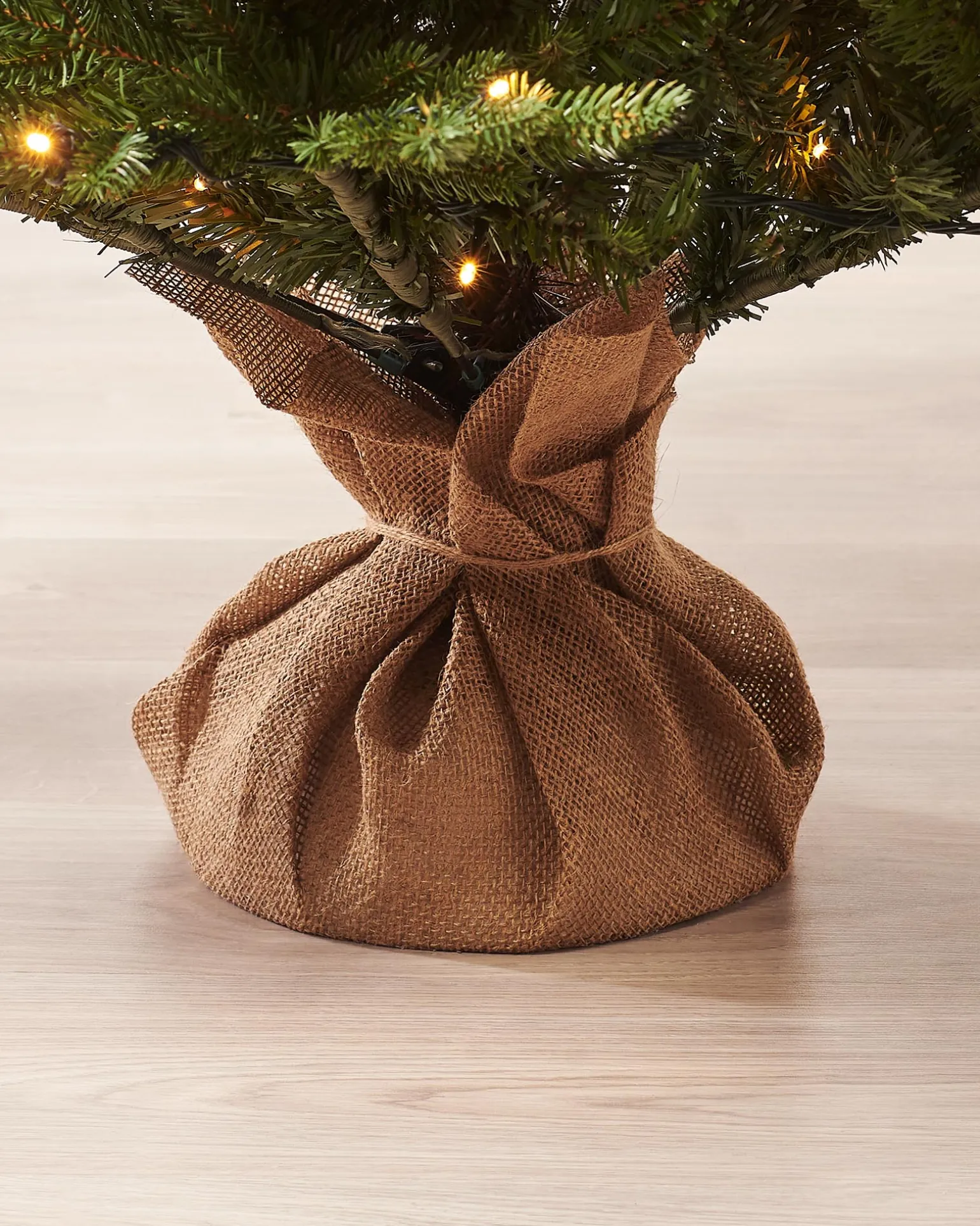 Pre-Lit Norway Spruce Potted Christmas Tree, 6 Ft