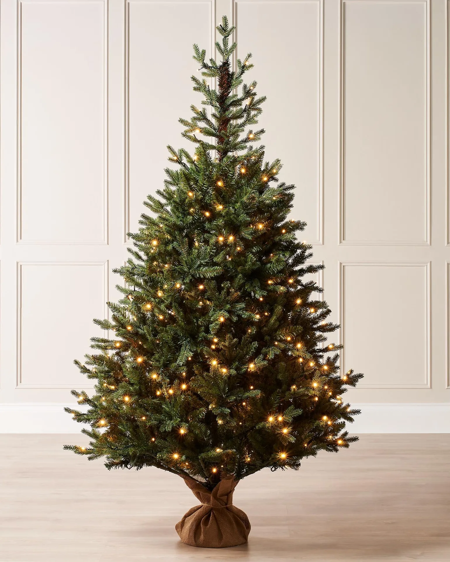 Pre-Lit Norway Spruce Potted Christmas Tree, 6 Ft