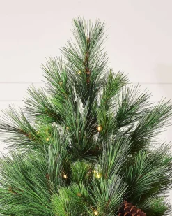 Pre-Lit Portland Spruce Christmas Tree, 6.5 Ft