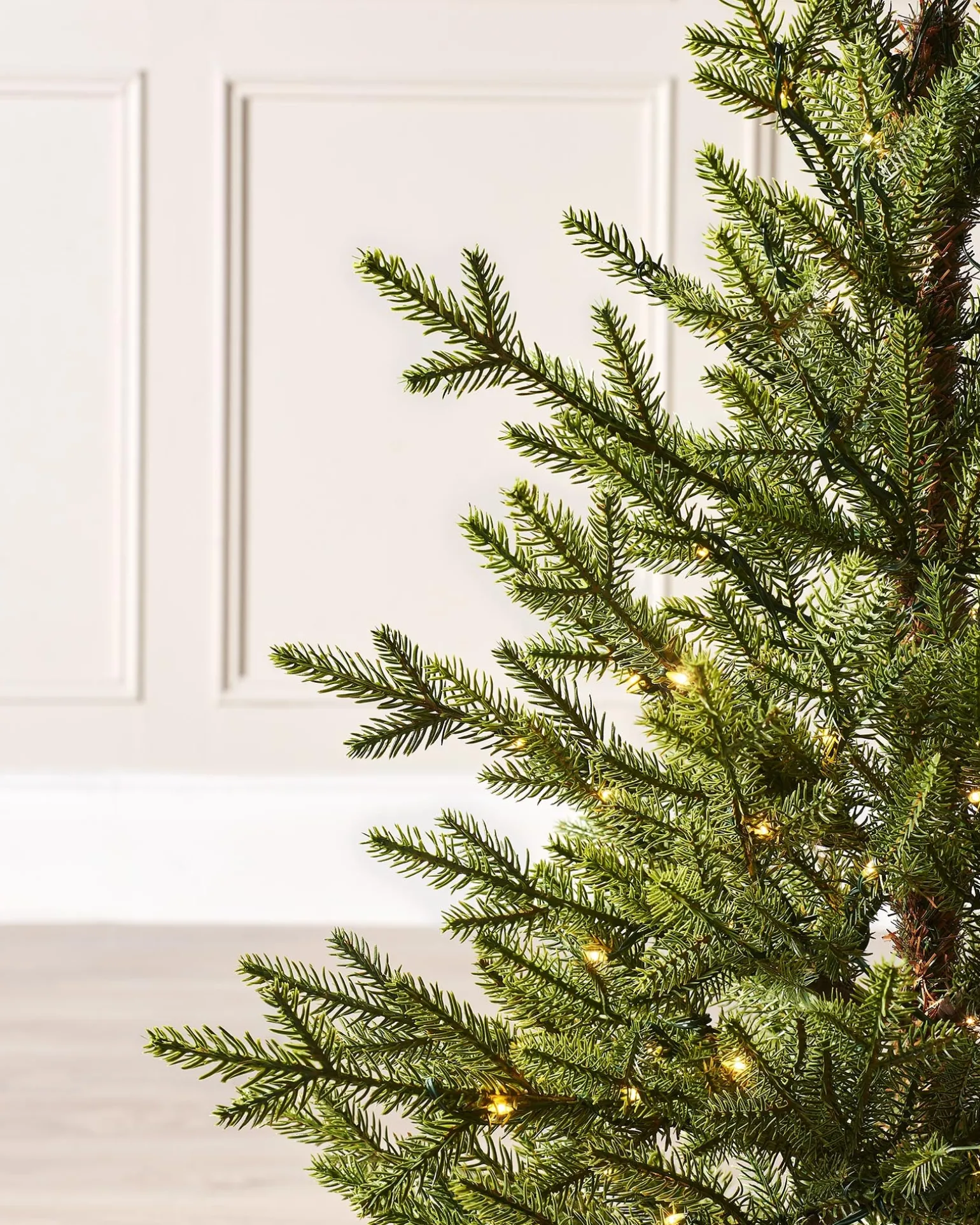 Pre-Lit Potted Douglas Fir Christmas Tree, 3 Ft