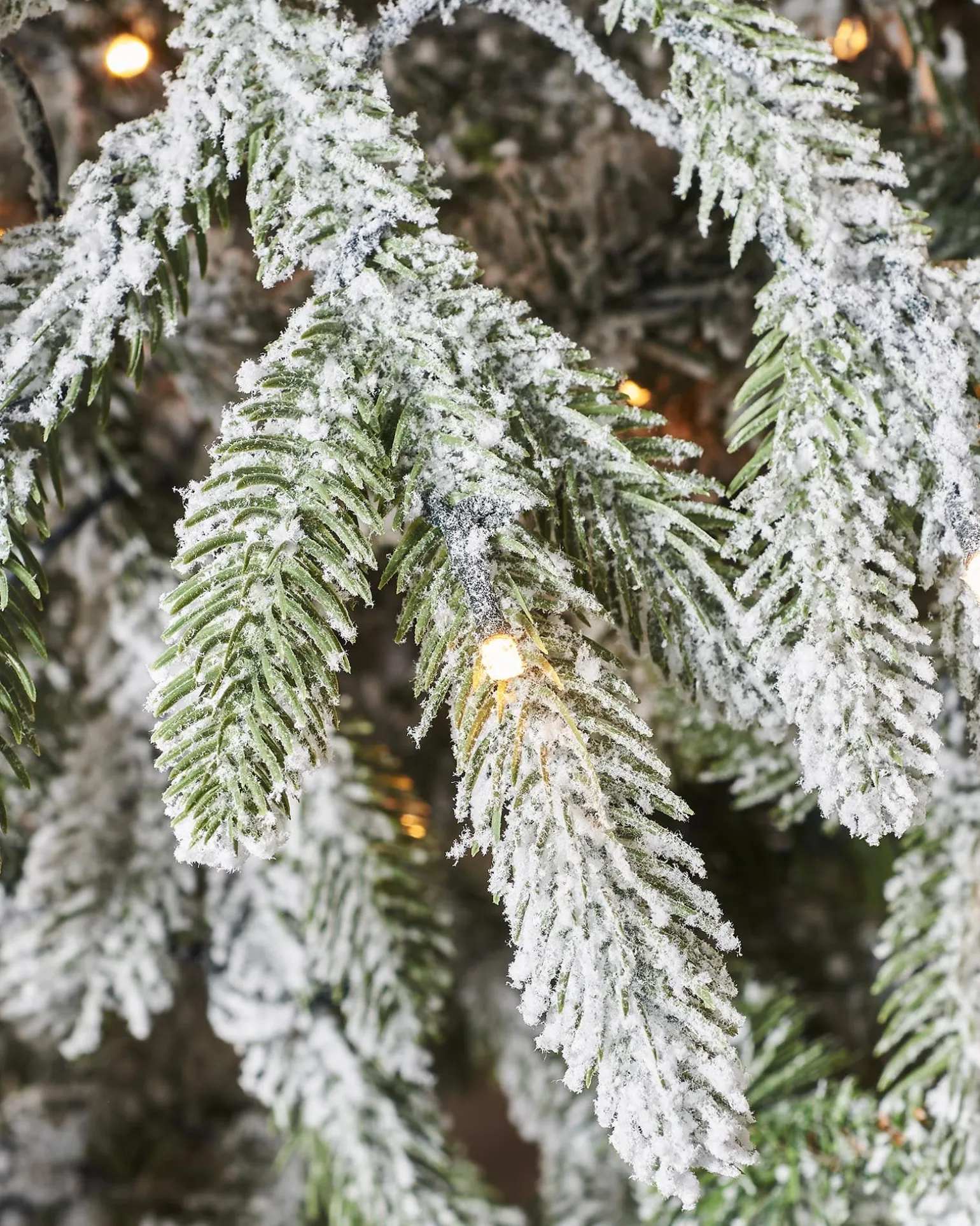 Pre-Lit Snow Flocked Christmas Tree, 7.5 Ft