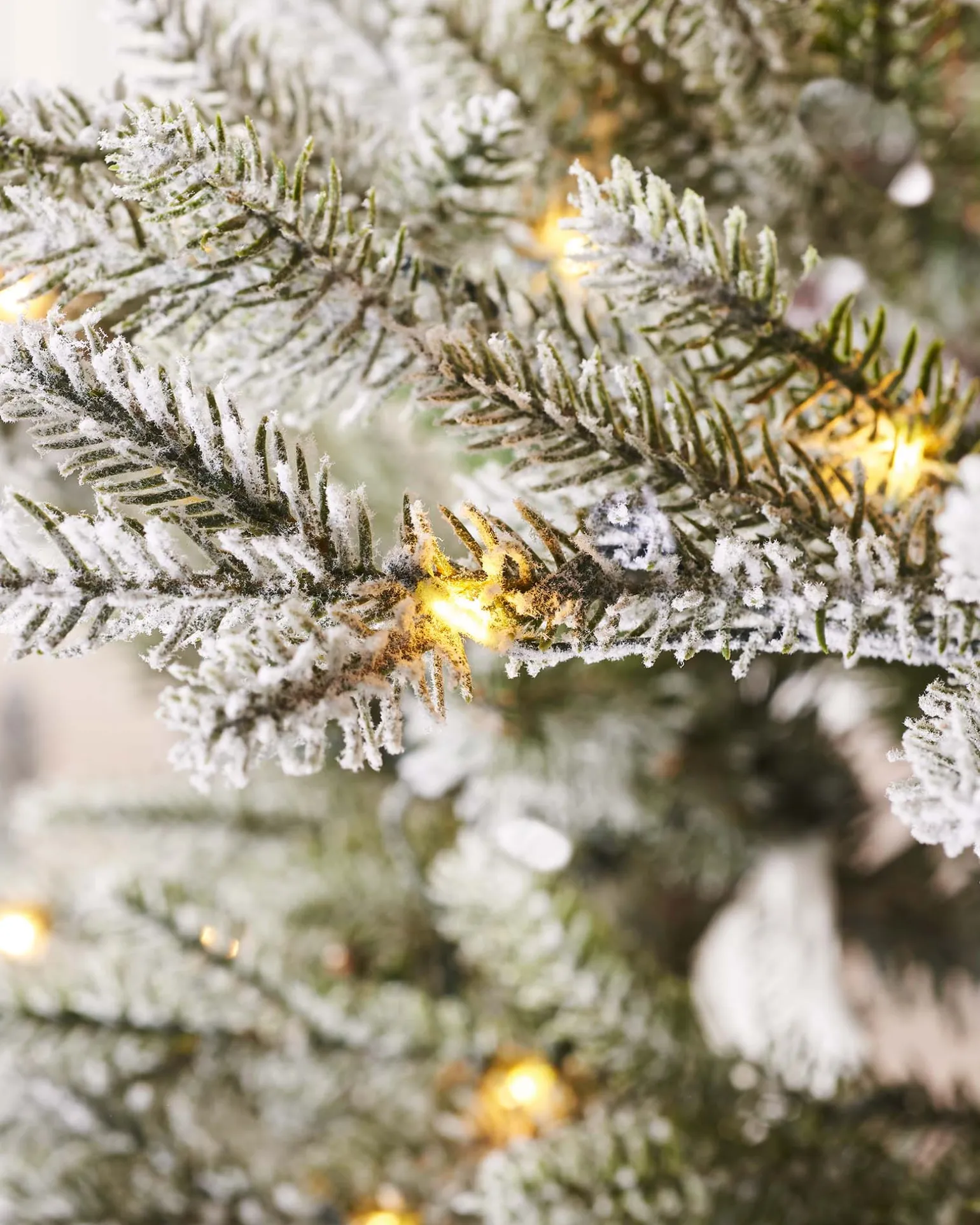 Pre-Lit Snow Flocked Douglas Fir Christmas Tree, 8 Ft