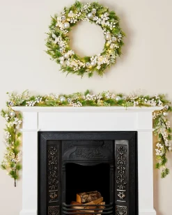 Pre-Lit White Berry Mixed Tip Wreath, 76 Cm