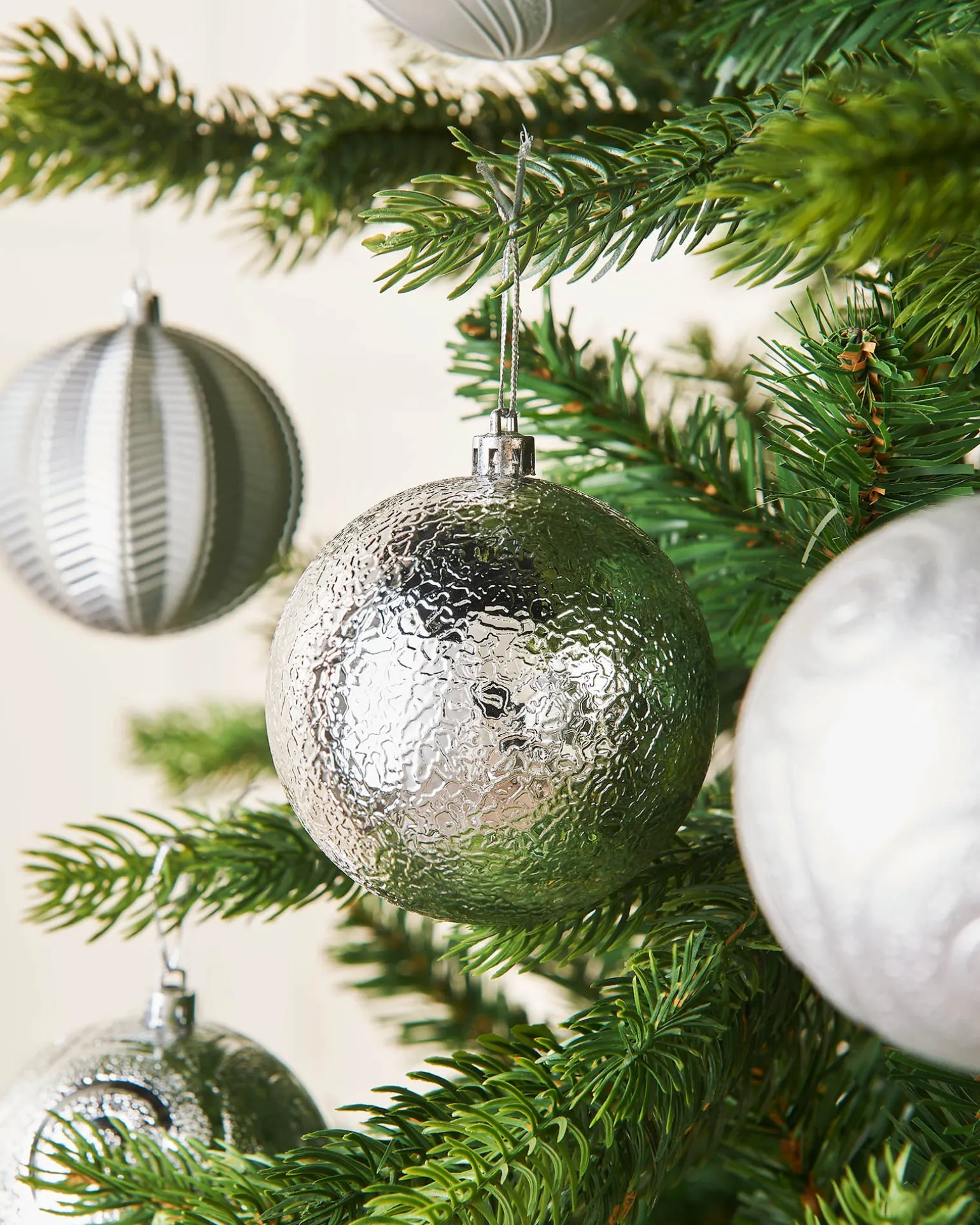 Silver Shatterproof Baubles, 16 Pack, 8 Cm