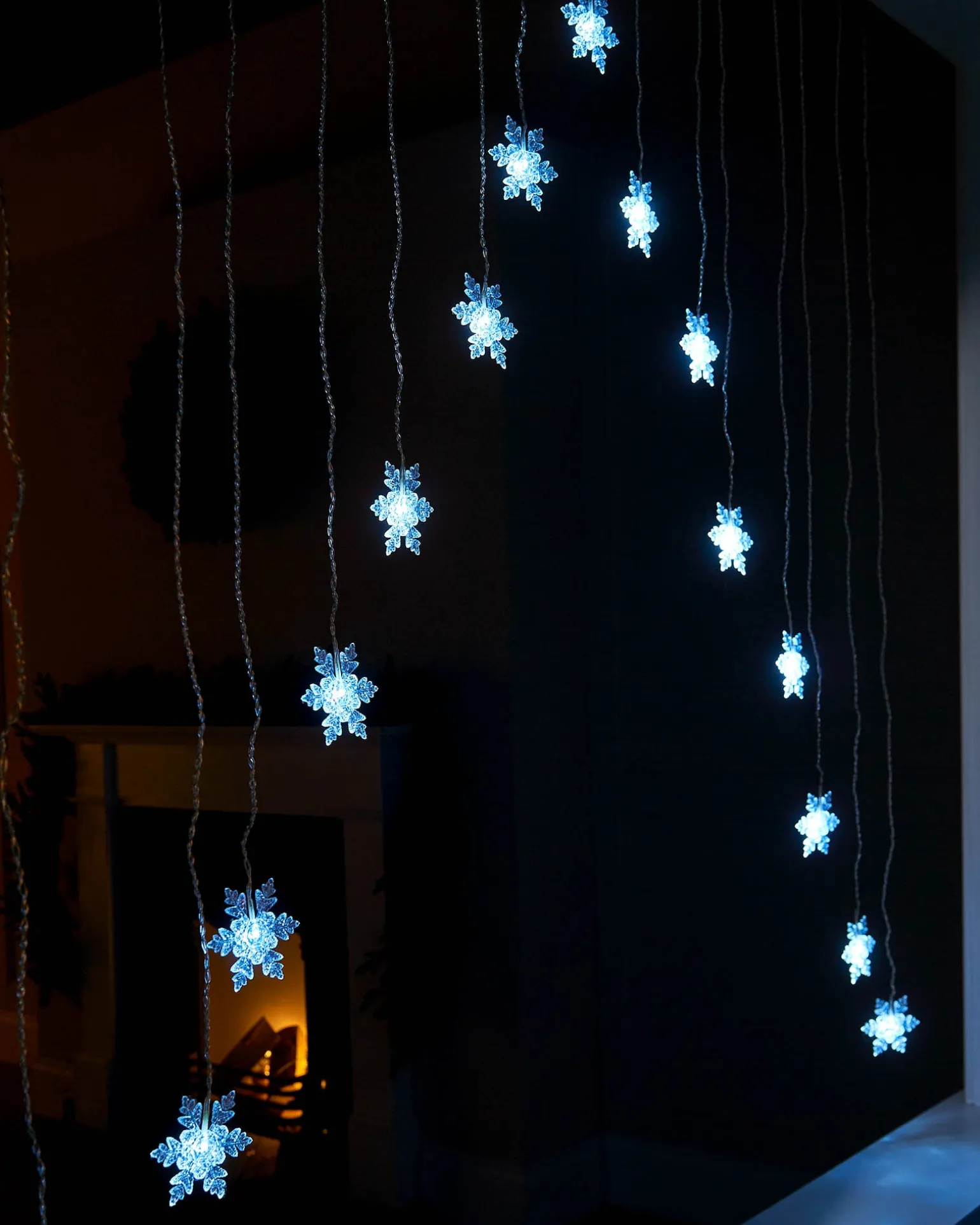 Snowflake Curtain Net Light, White, 1.2 M
