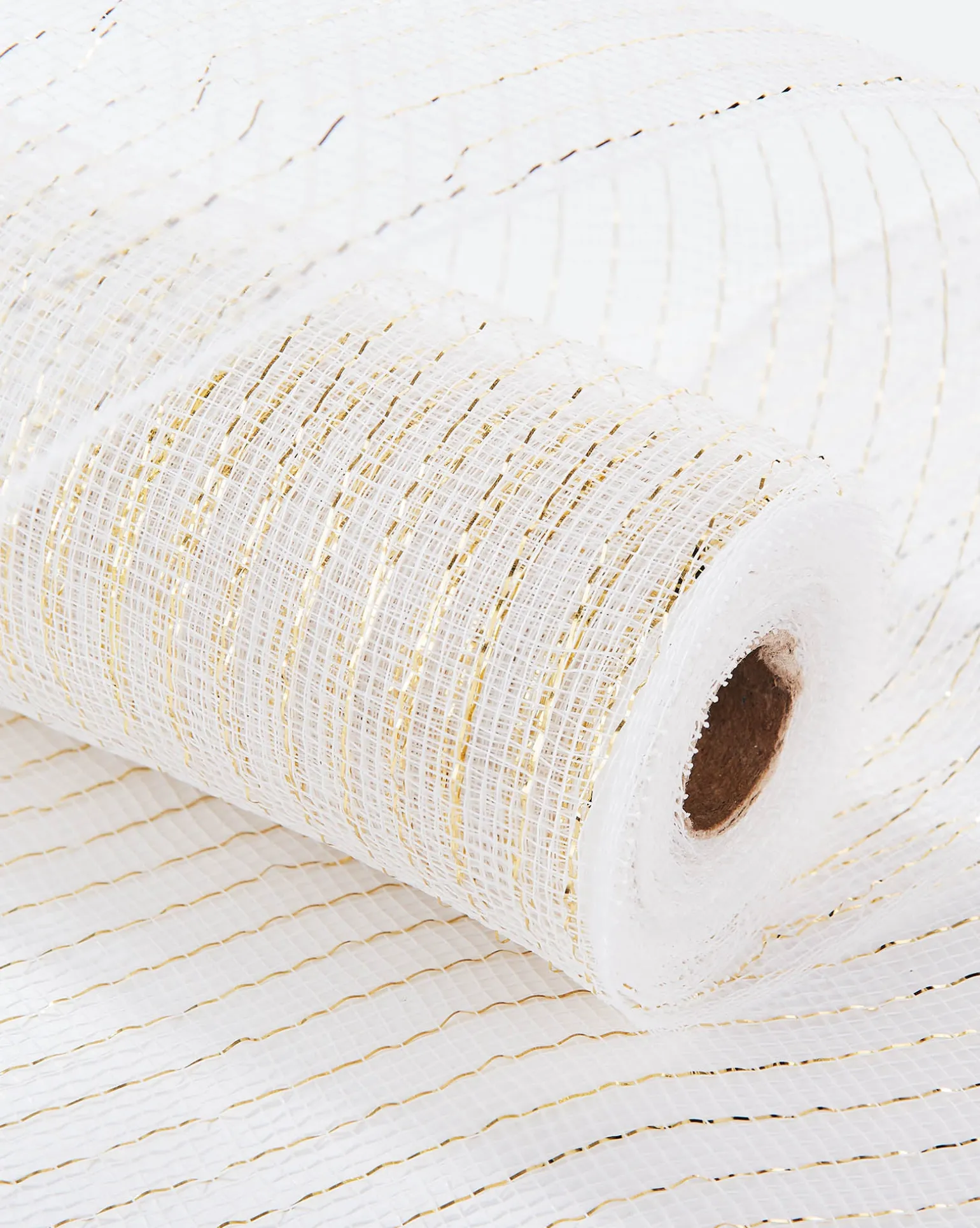 White Mesh With Pale Gold Foil, 9 M